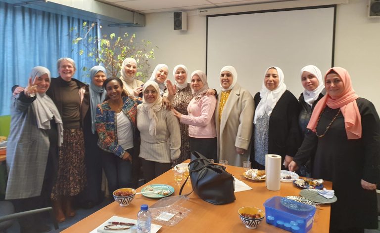 Vrouwengroep Zelfregie en Herstel Arabisch